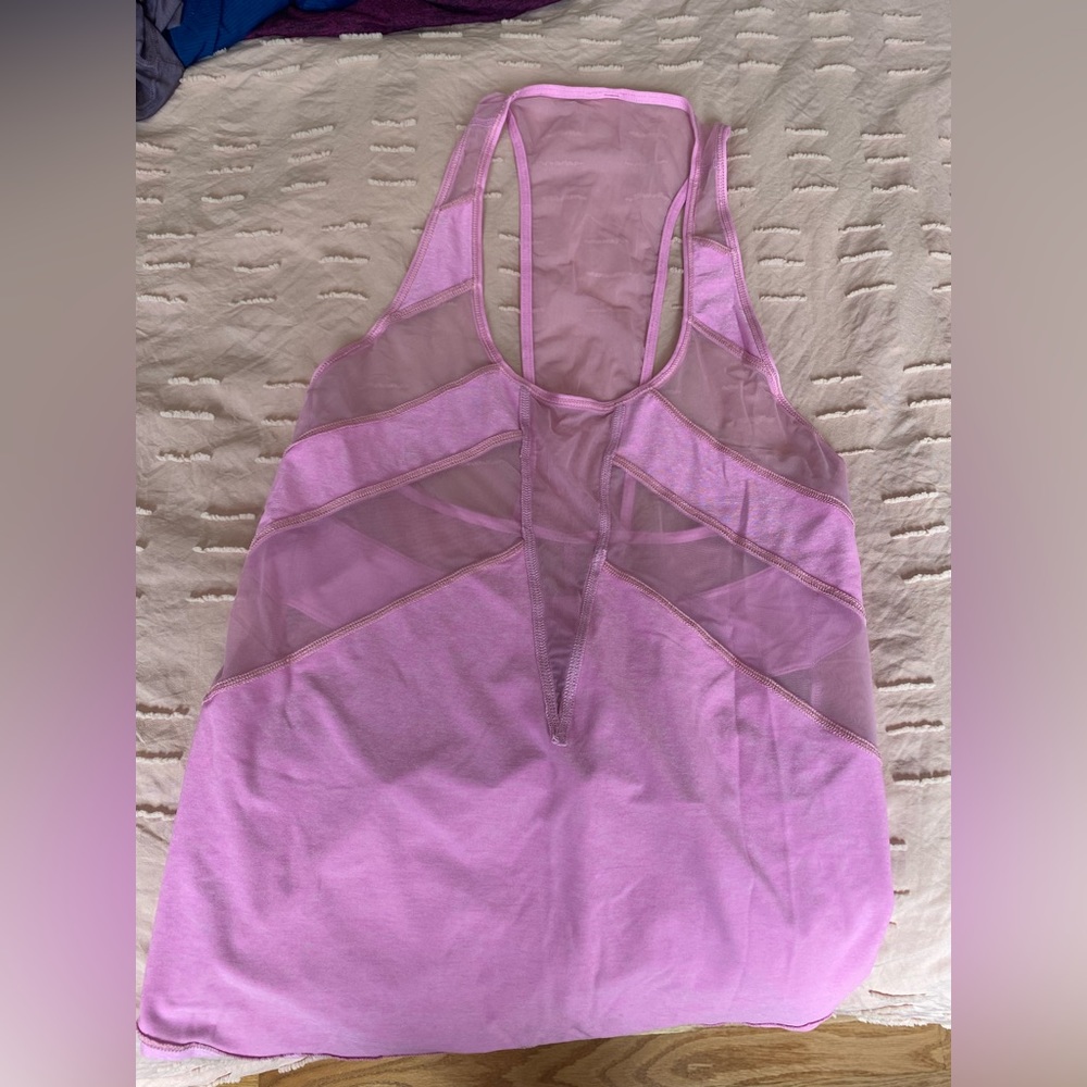 Pink lululemon tank size 6 - Picture 1 of 2